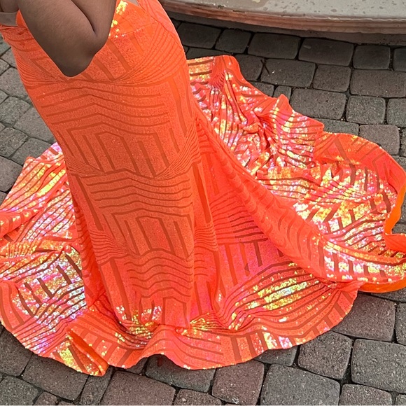 Orange prom dress - Picture 4 of 5